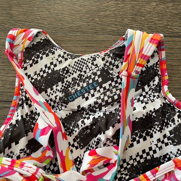 Chestee Sports Bra - Picture 5 of 8